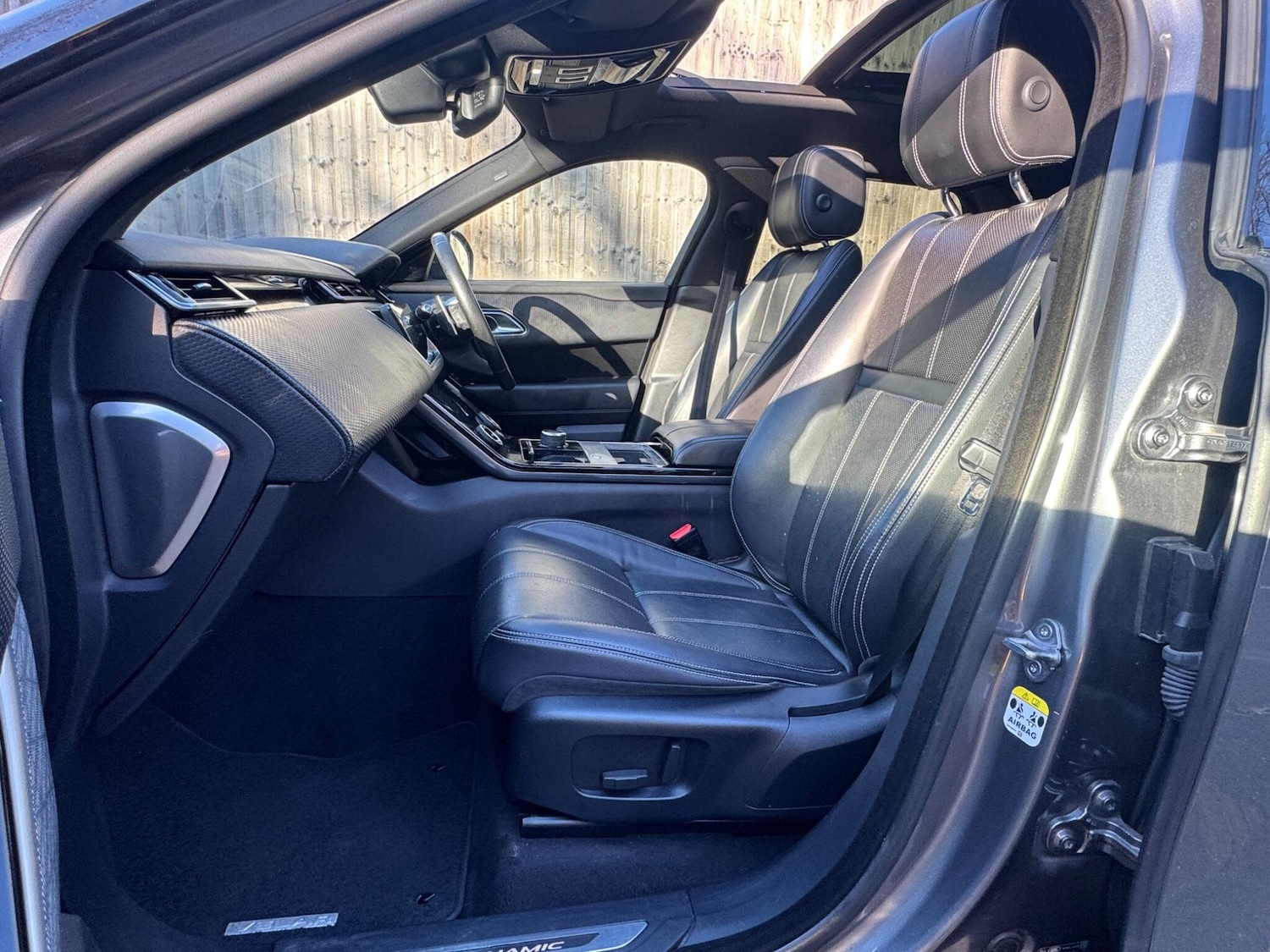 Used Land Rover Range Rover Velar 2017 for sale - 76666722: Photo 20