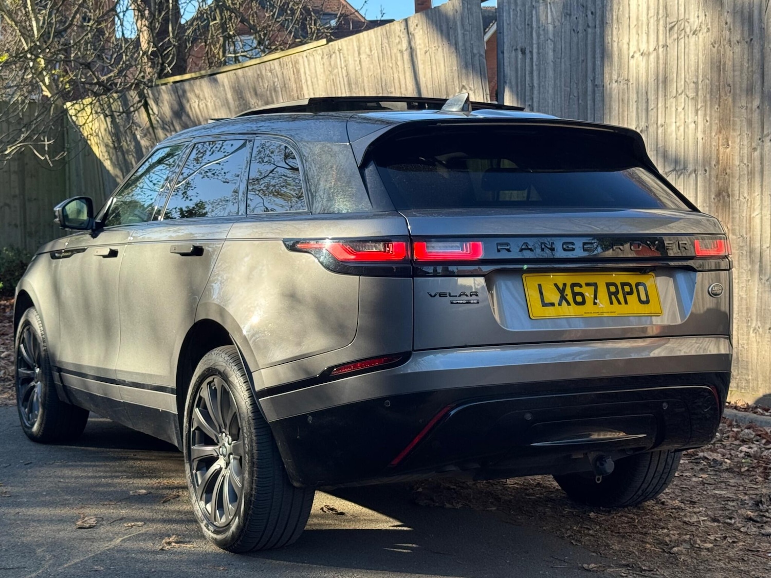 Used Land Rover Range Rover Velar 2017 for sale - 76666722: Photo 7