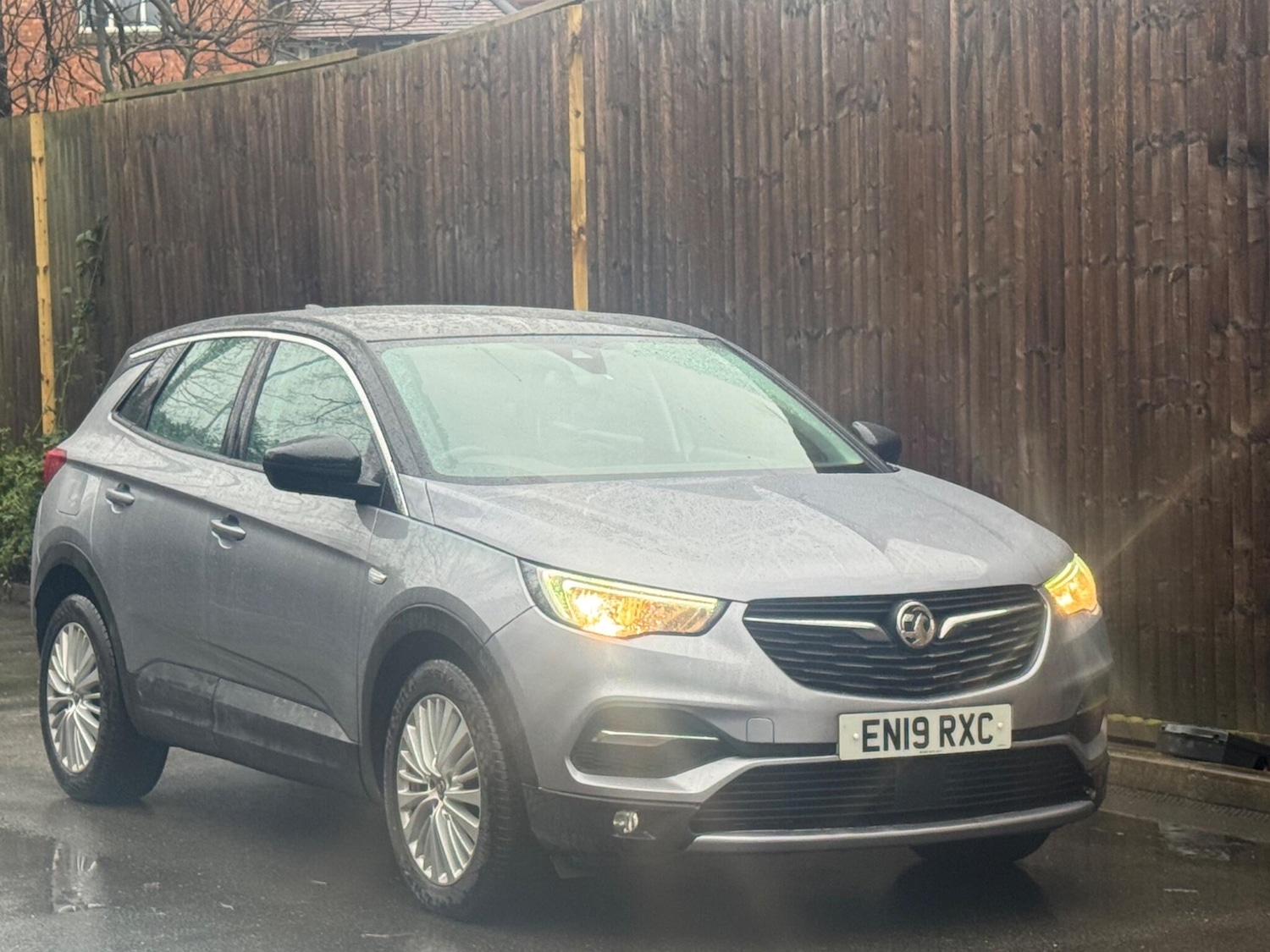 Used Vauxhall Grandland X 2019 for sale - 77305438: Photo 2