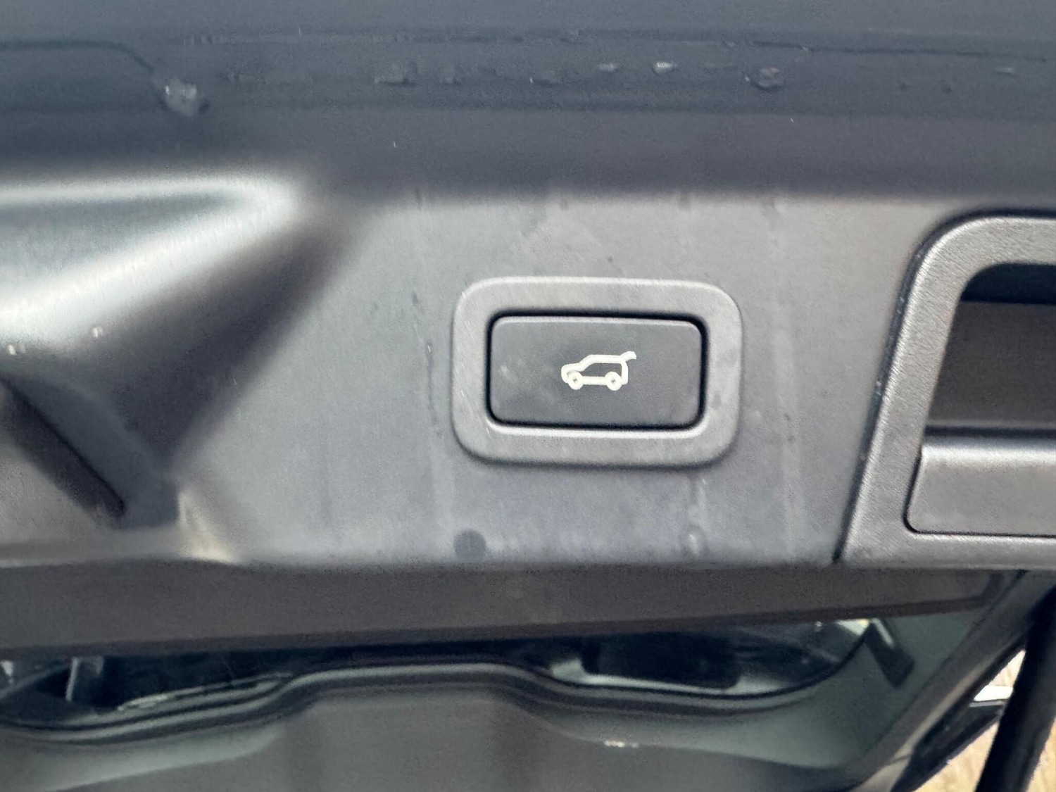 Used Land Rover Range Rover Velar 2017 for sale - 77029808: Photo 12