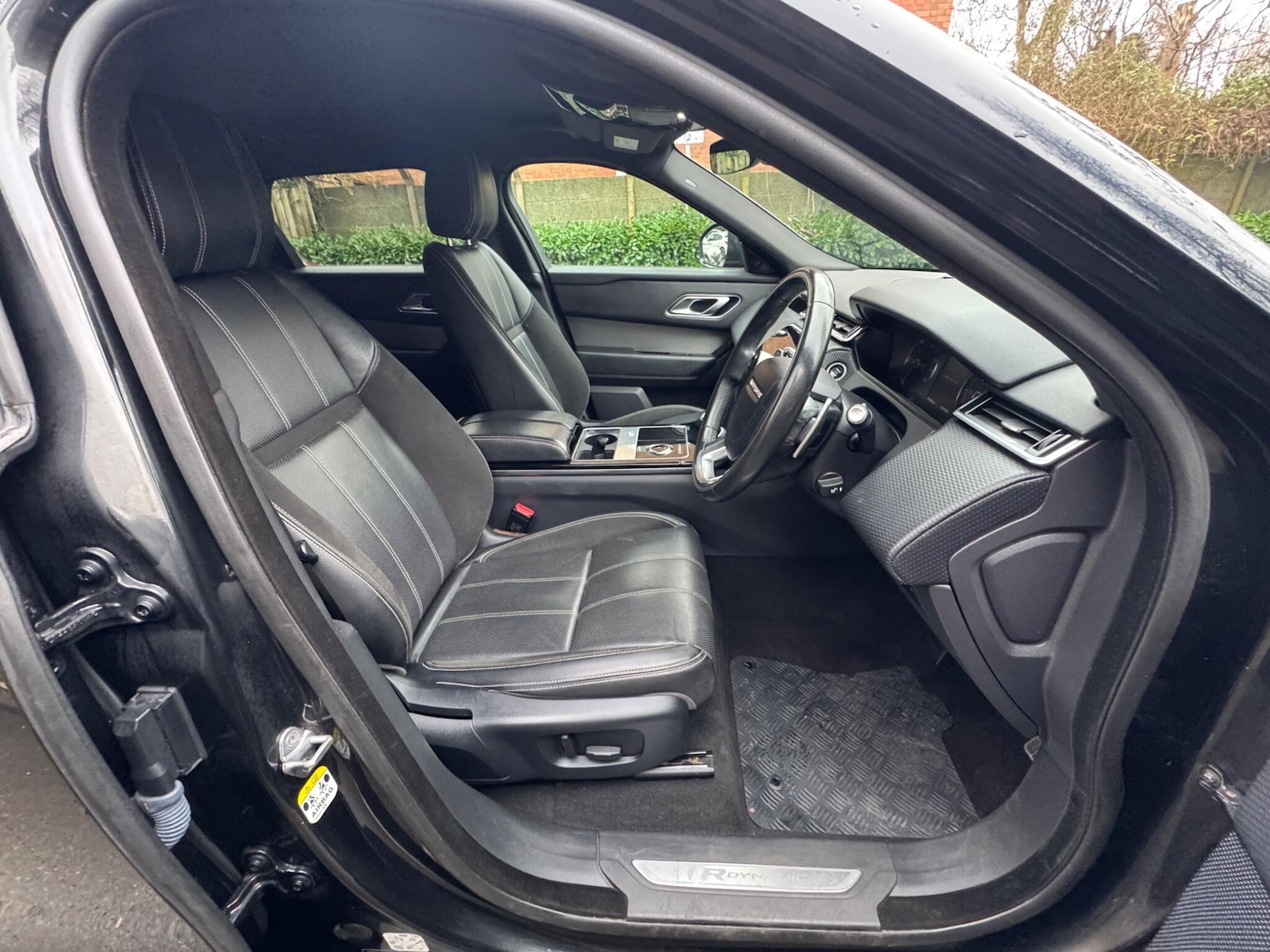 Used Land Rover Range Rover Velar 2017 for sale - 77029808: Photo 18