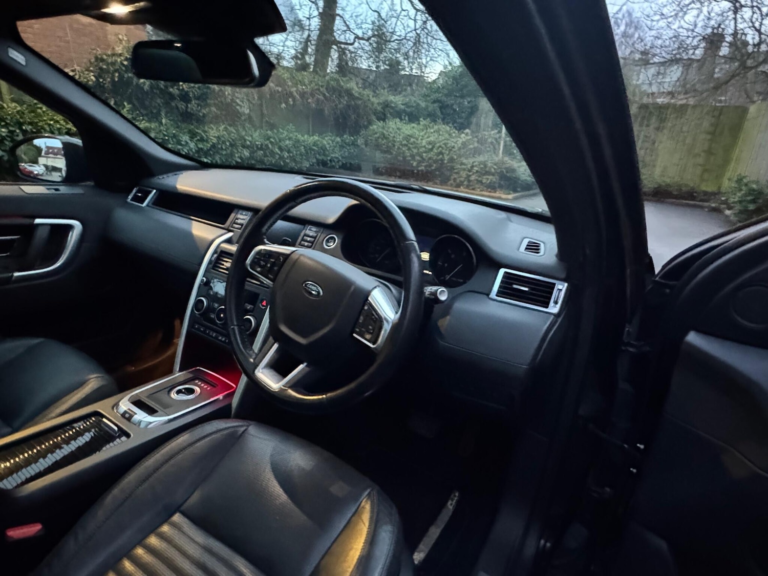 Used Land Rover Discovery Sport 2015 for sale - 77524098: Photo 11