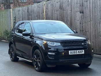 Used Land Rover Discovery Sport 2015 for sale - 77524098: Photo