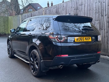 Used Land Rover Discovery Sport 2015 for sale - 77524098: Photo
