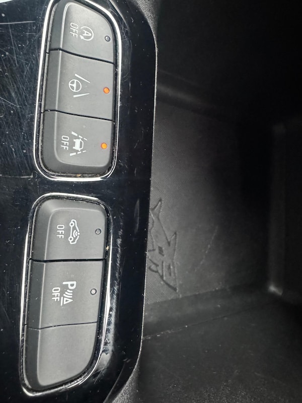 Used Vauxhall Corsa 2023 for sale - 76123125: Photo 13