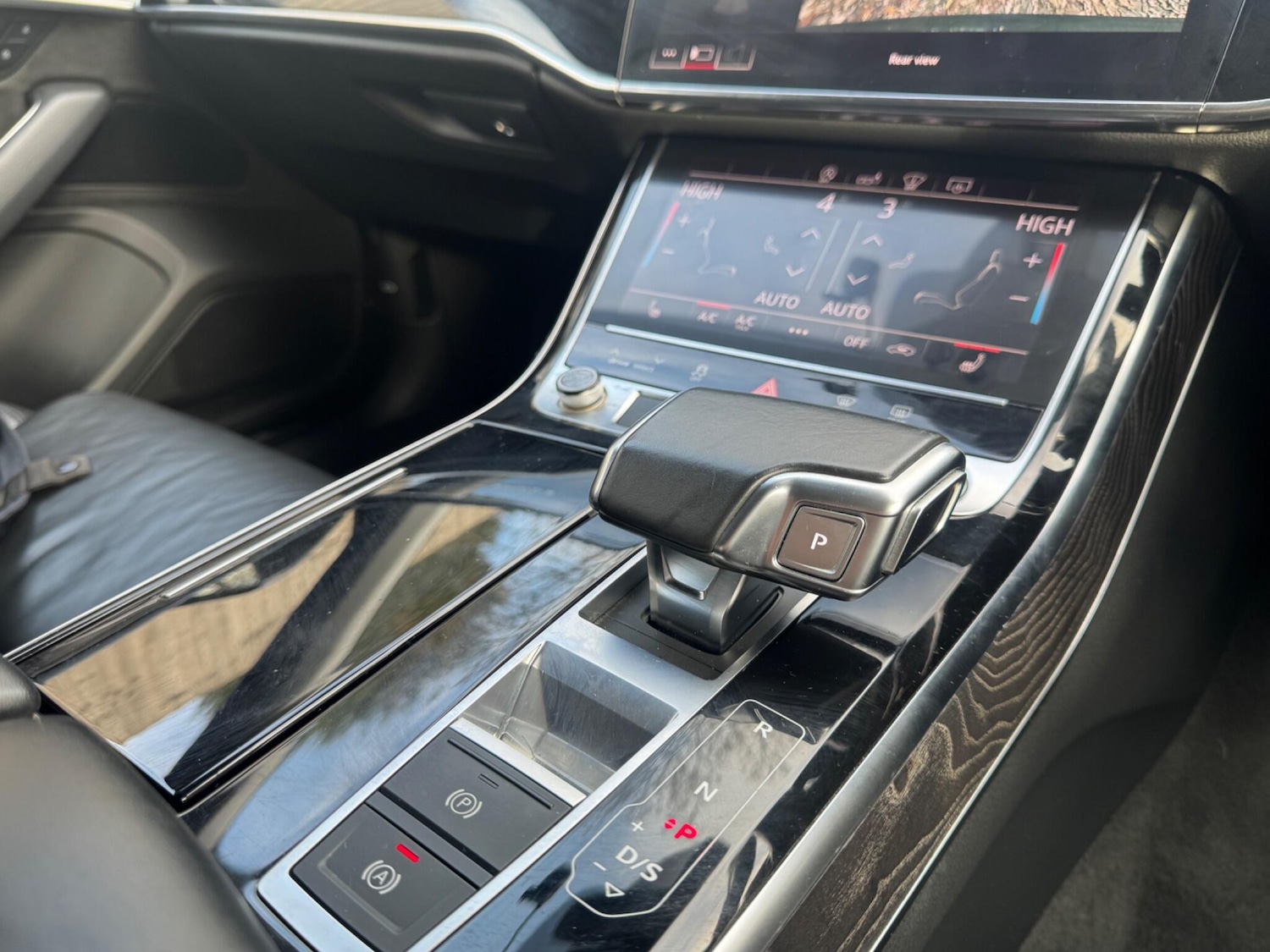 Used Audi A8 2020 for sale - 76619852: Photo 16