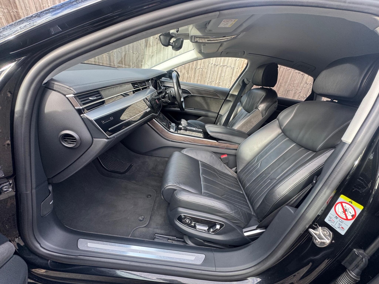 Used Audi A8 2020 for sale - 76619852: Photo 23