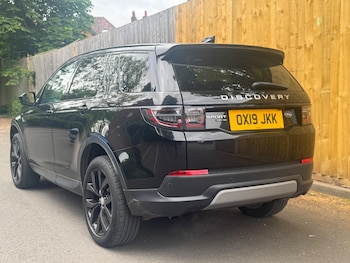 Used Land Rover Discovery Sport 2019 for sale - 78684710: Photo