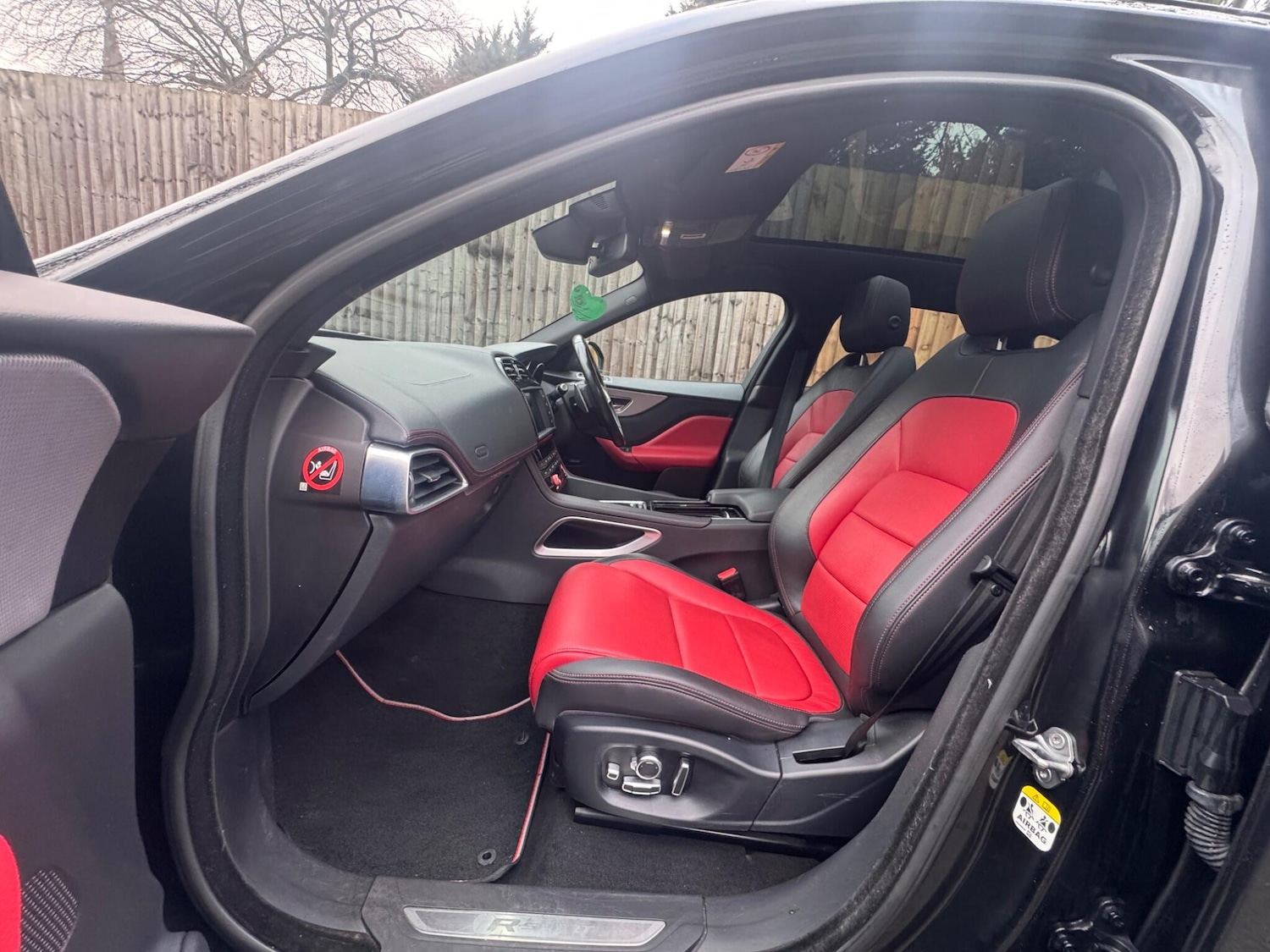 Used Jaguar F-Pace 2018 for sale - 77028933: Photo 24