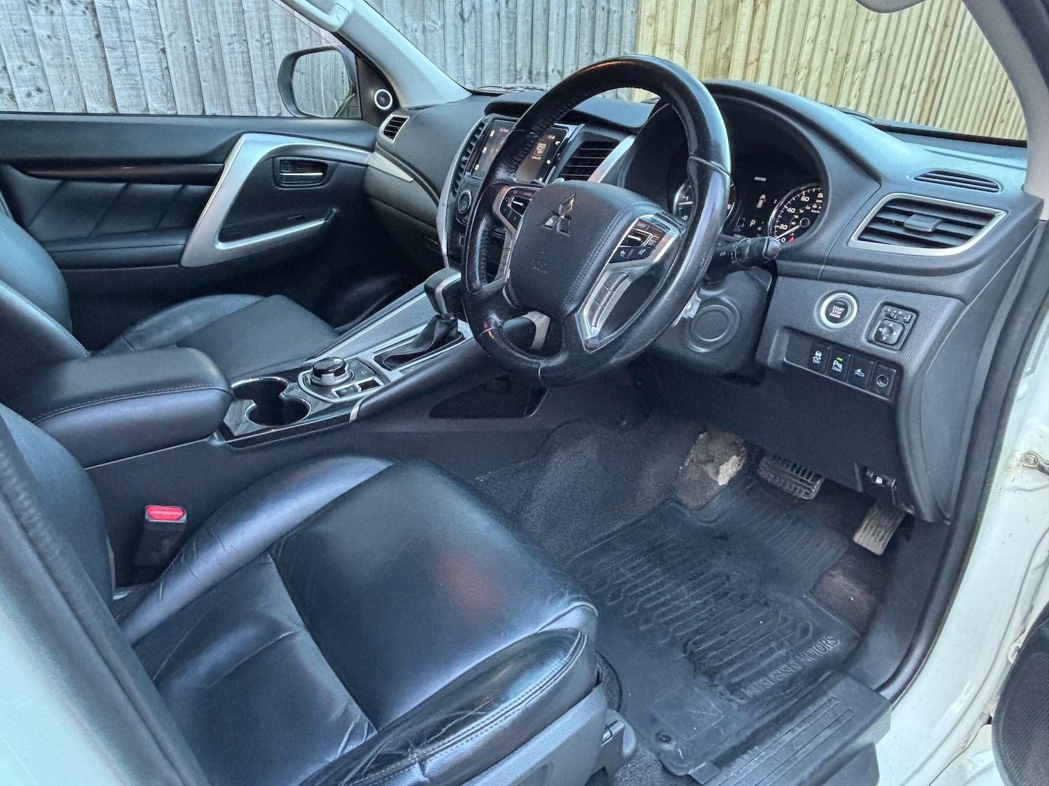 Used Mitsubishi Shogun Sport 2019 for sale - 77377057: Photo 8