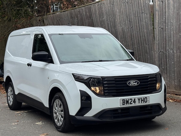 Used Ford Transit Courier 2024 for sale - 76174686: Photo 1