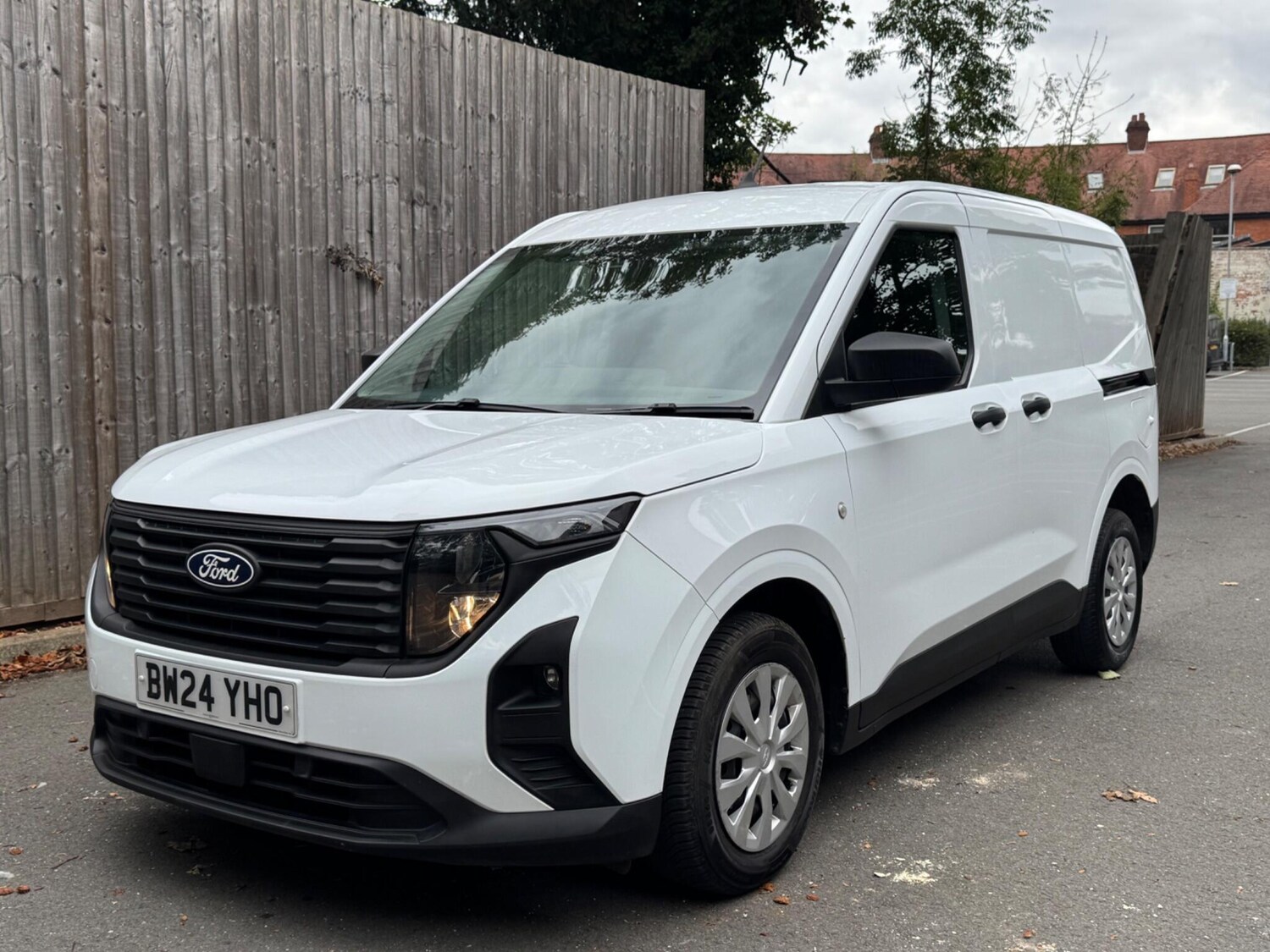 Used Ford Transit Courier 2024 for sale - 76174686: Photo 3