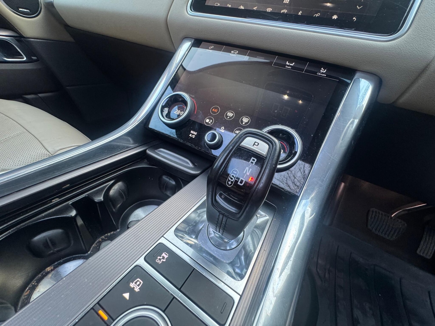 Used Land Rover Range Rover Sport 2018 for sale - 77439830: Photo 11