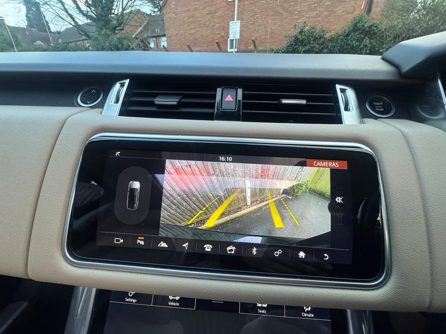 Used Land Rover Range Rover Sport 2018 for sale - 77439830: Photo 19