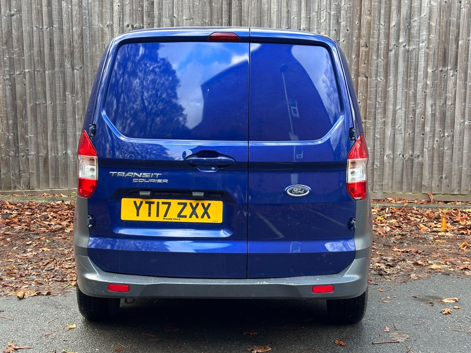 Used Ford Transit Courier 2017 for sale - 76513022: Photo 12