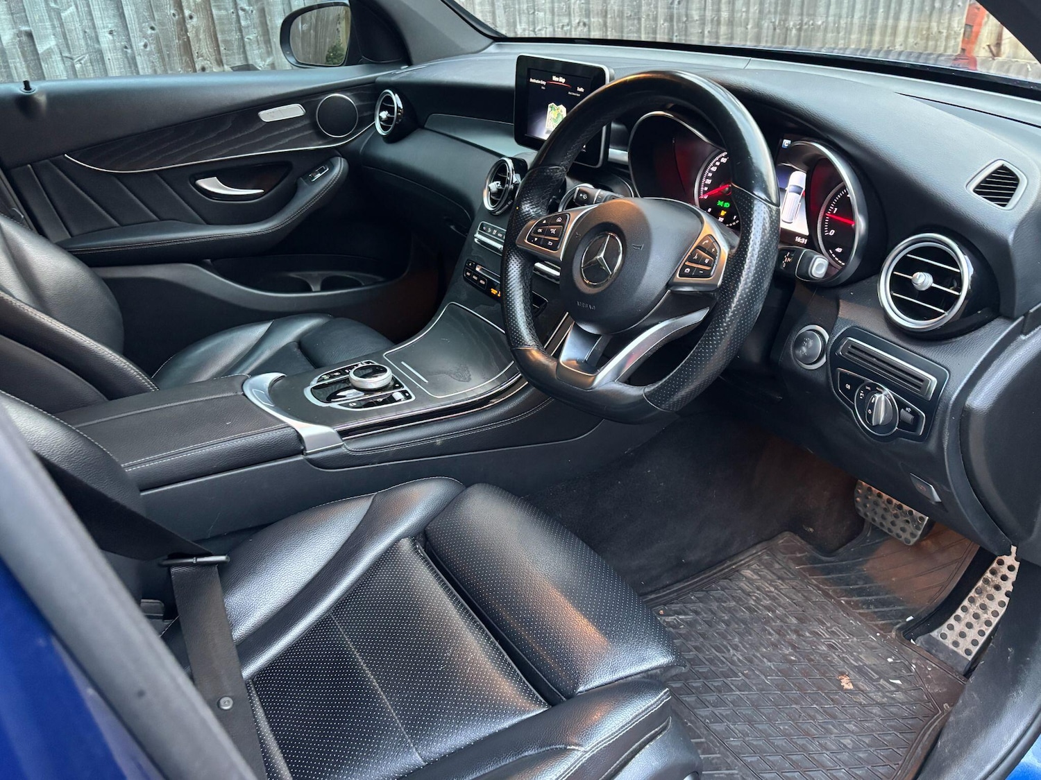 Used Mercedes-Benz GLC 2018 for sale - 76619912: Photo 13