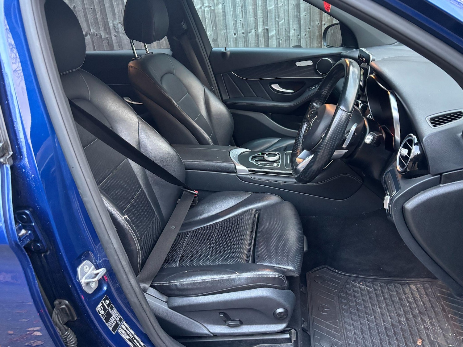 Used Mercedes-Benz GLC 2018 for sale - 76619912: Photo 14