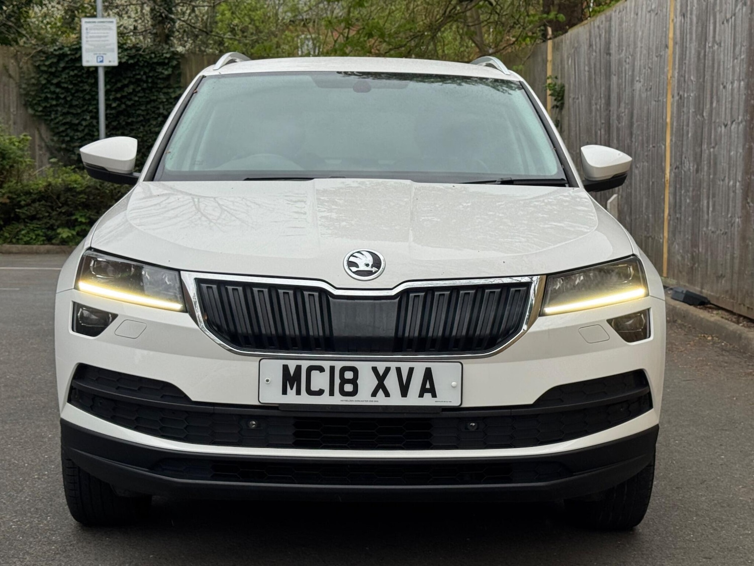 Used Skoda Karoq for sale - 78214807: Photo 2