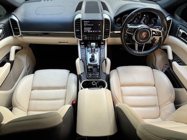Used Porsche Cayenne 2016 for sale - 76136968: Photo 12