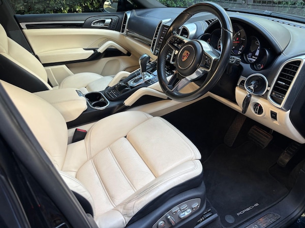 Used Porsche Cayenne 2016 for sale - 76136968: Photo 14