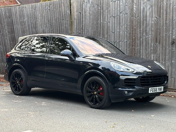 Used Porsche Cayenne 2016 for sale - 76136968: Photo 3