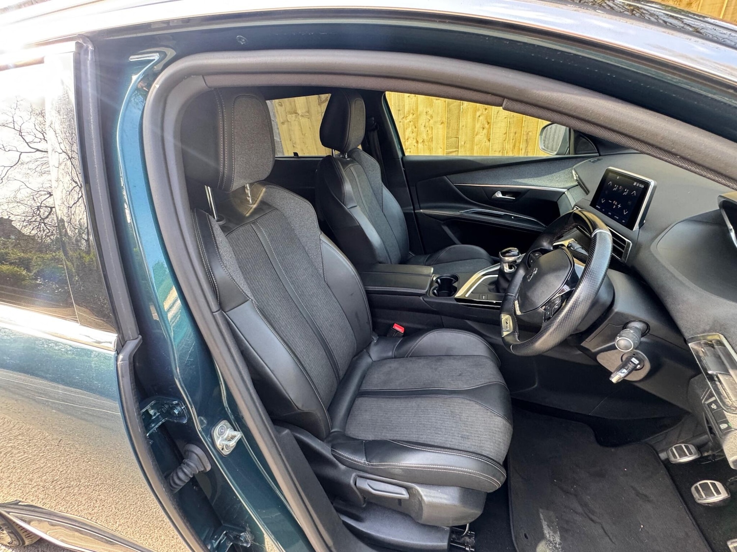 Used Peugeot 5008 2019 for sale - 78033876: Photo 12