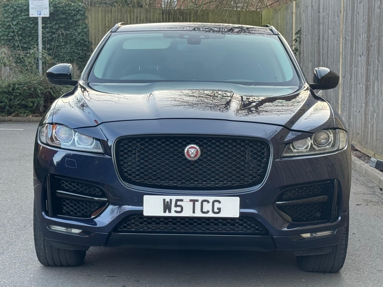 Used Jaguar F-Pace 2016 for sale - 77683304: Photo 6
