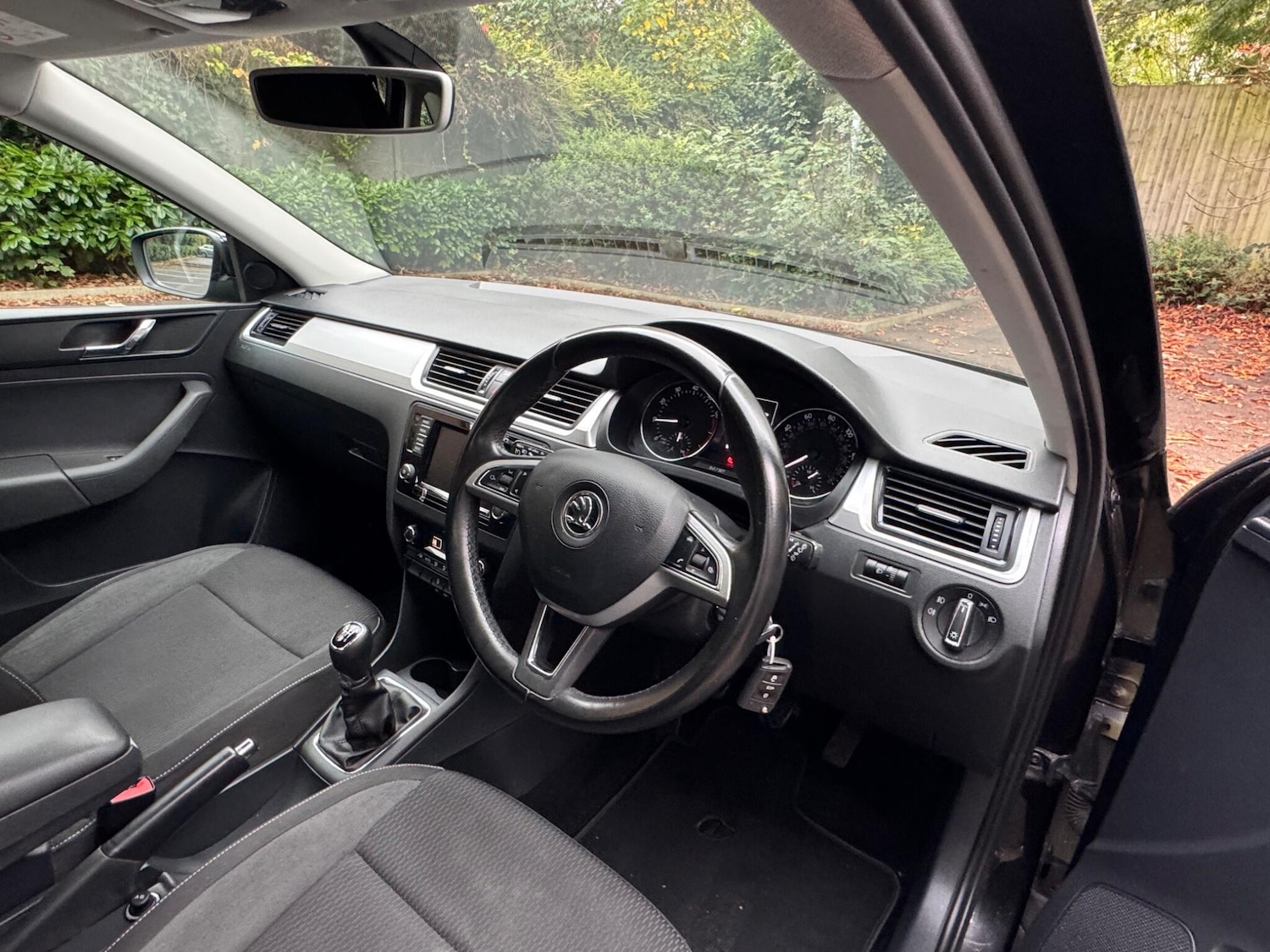 Used Skoda Rapid Spaceback 2016 for sale - 76377399: Photo 12