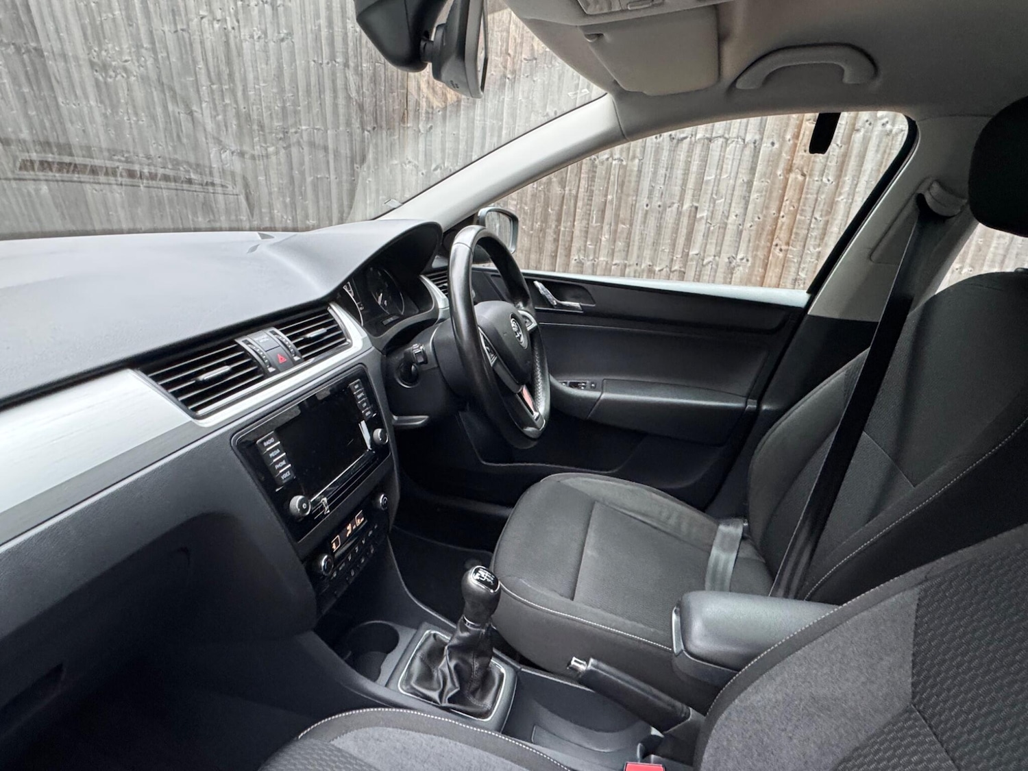 Used Skoda Rapid Spaceback 2016 for sale - 76377399: Photo 13