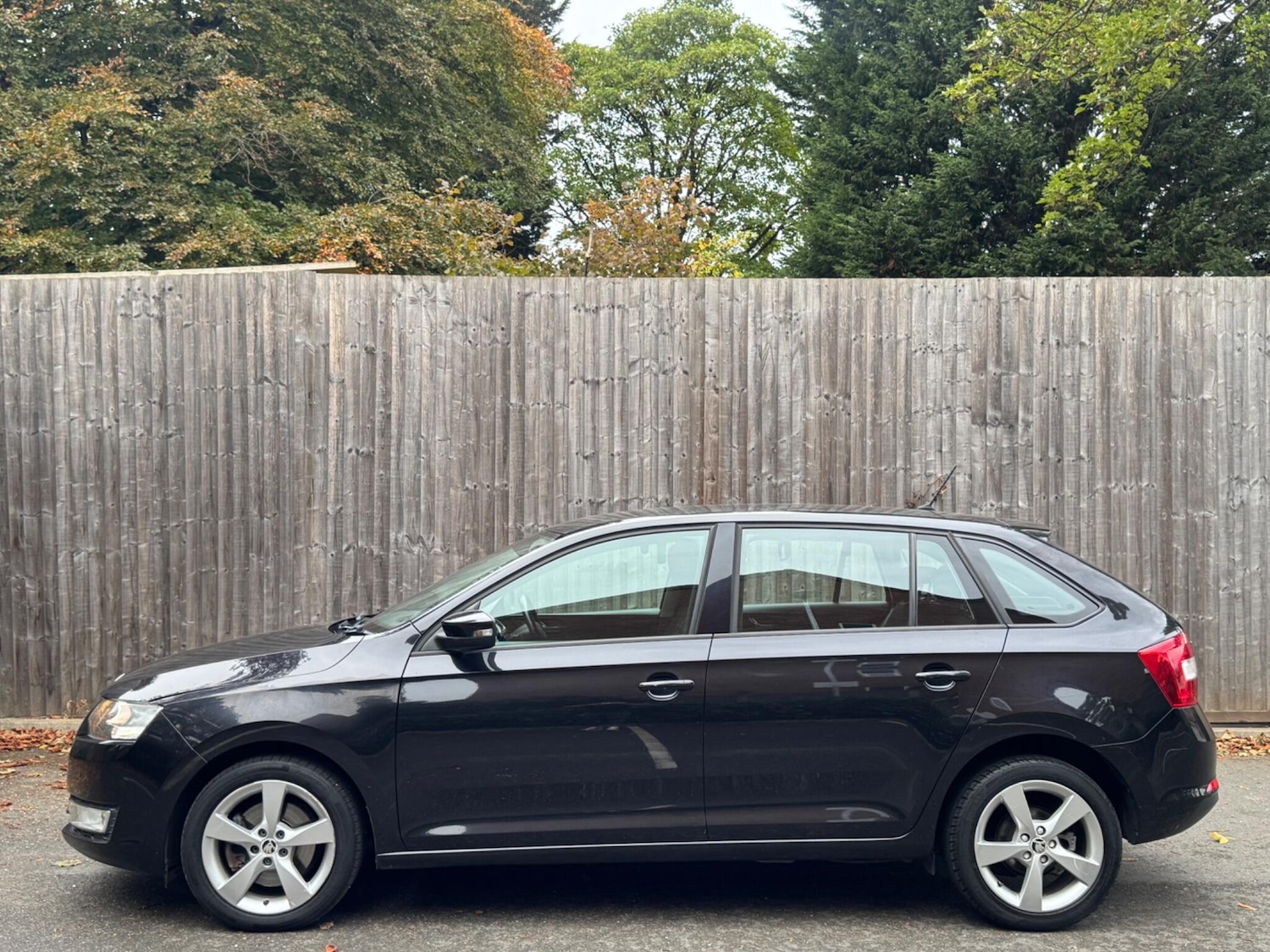 Used Skoda Rapid Spaceback 2016 for sale - 76377399: Photo 5