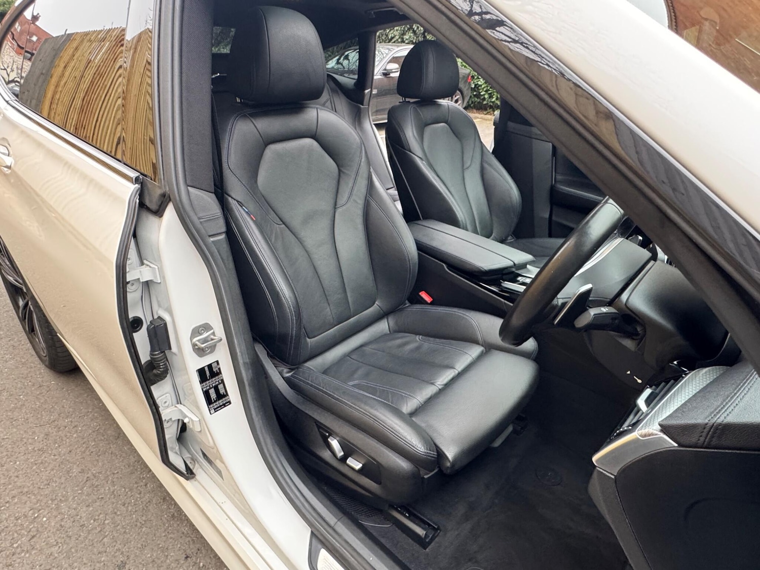 Used BMW 6 Series 2020 for sale - 77993885: Photo 13