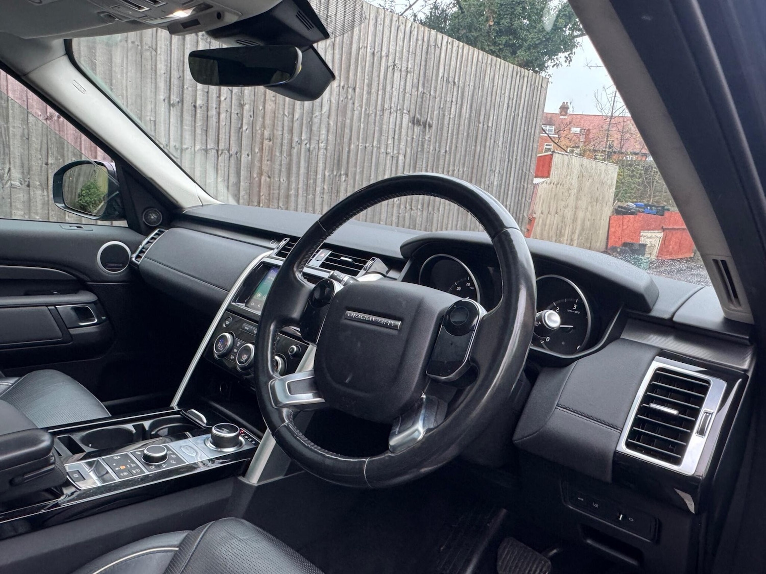 Used Land Rover Discovery 2017 for sale - 76743071: Photo 13