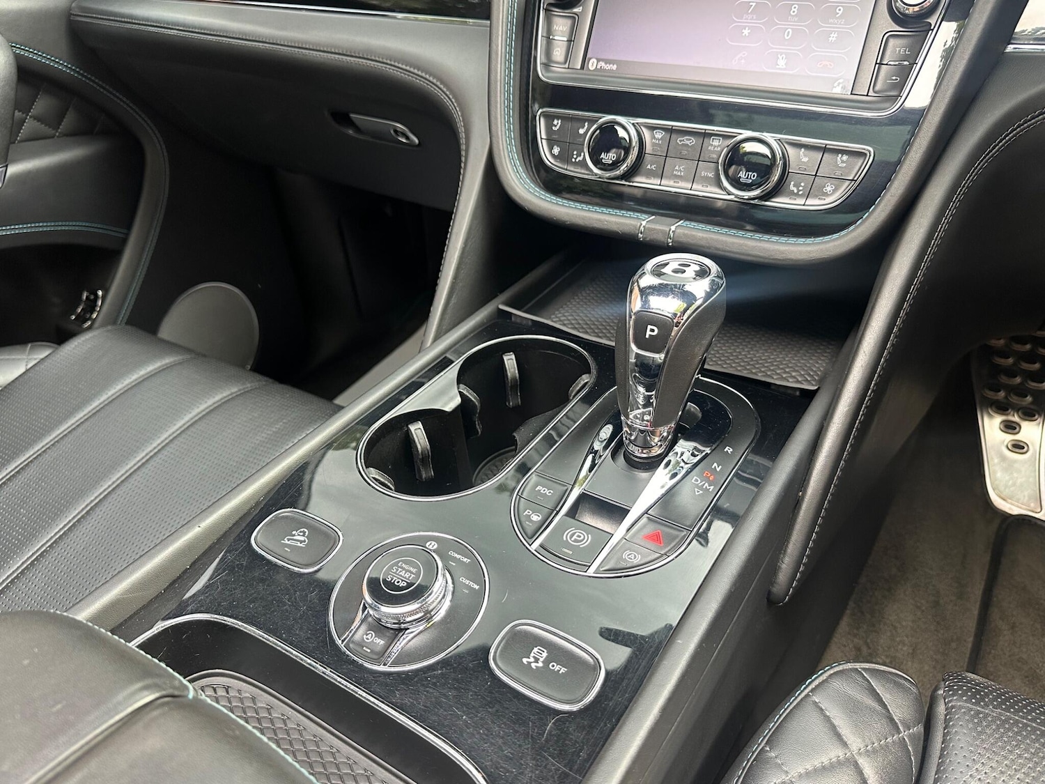 Used Bentley Bentayga 2017 for sale - 76714329: Photo 10