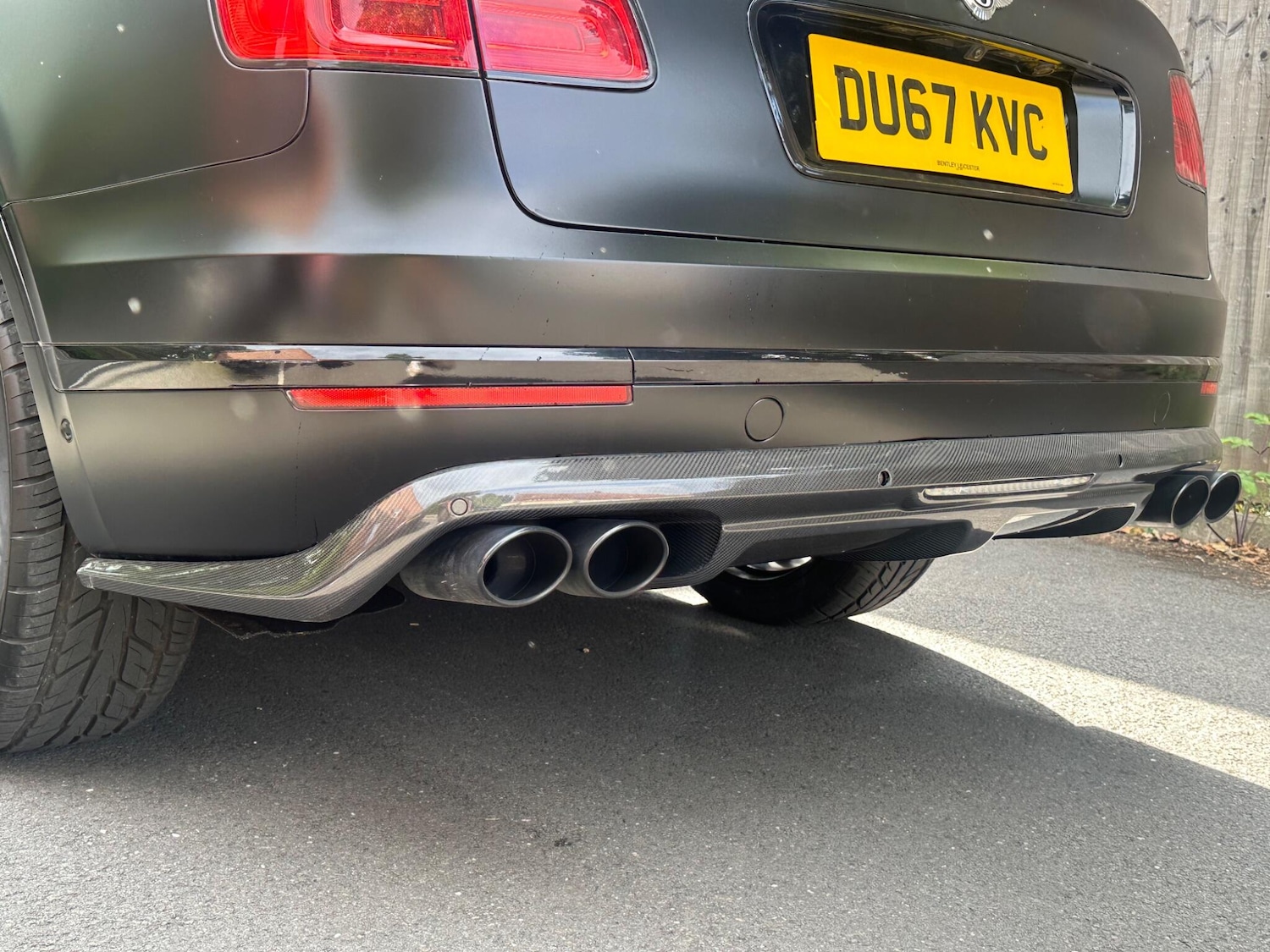 Used Bentley Bentayga 2017 for sale - 76714329: Photo 24