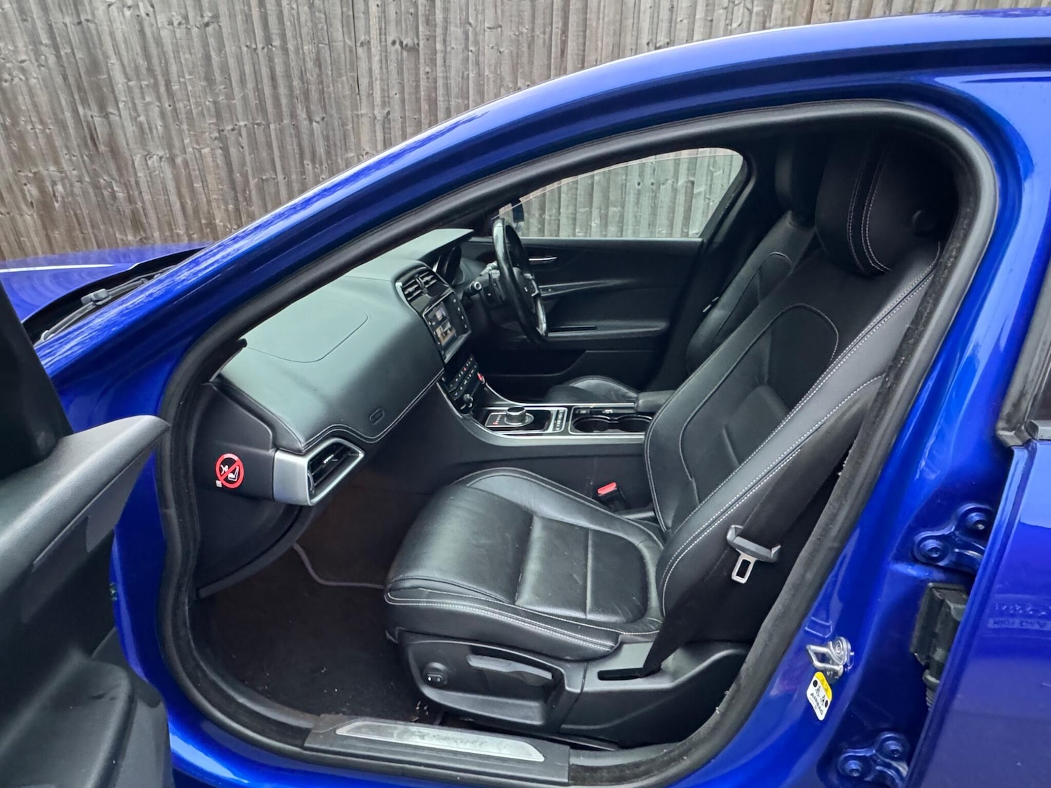 Used Jaguar XE 2017 for sale - 76377743: Photo 13
