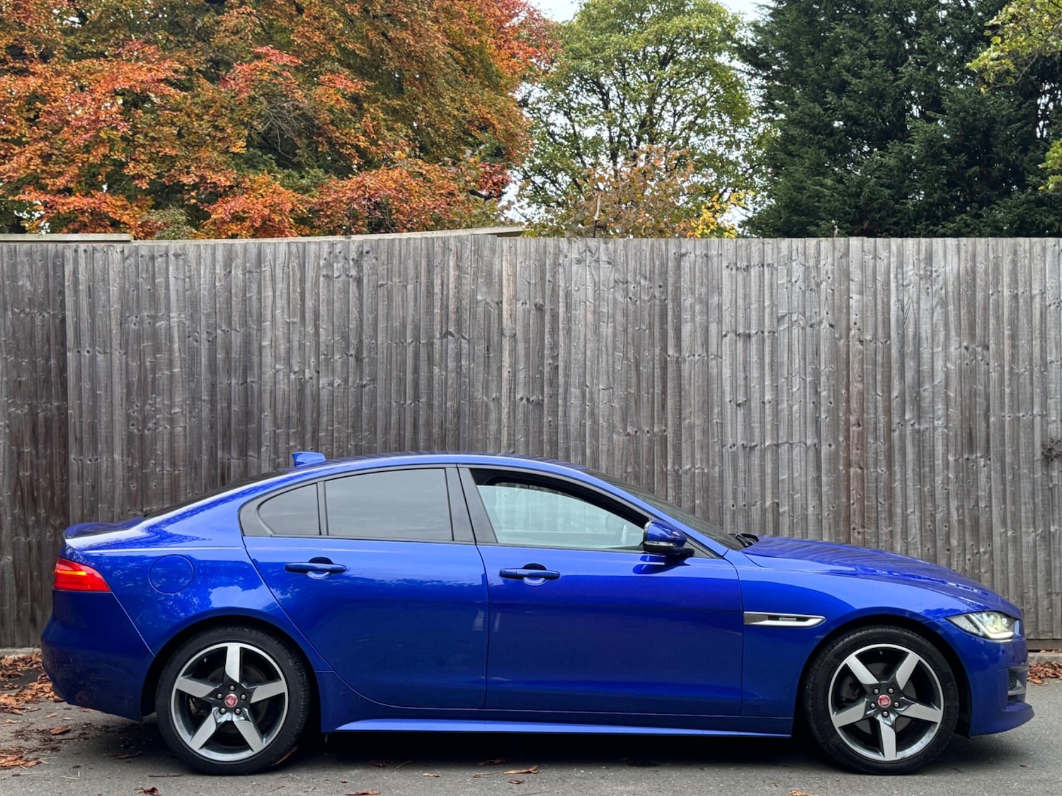 Used Jaguar XE 2017 for sale - 76377743: Photo 5