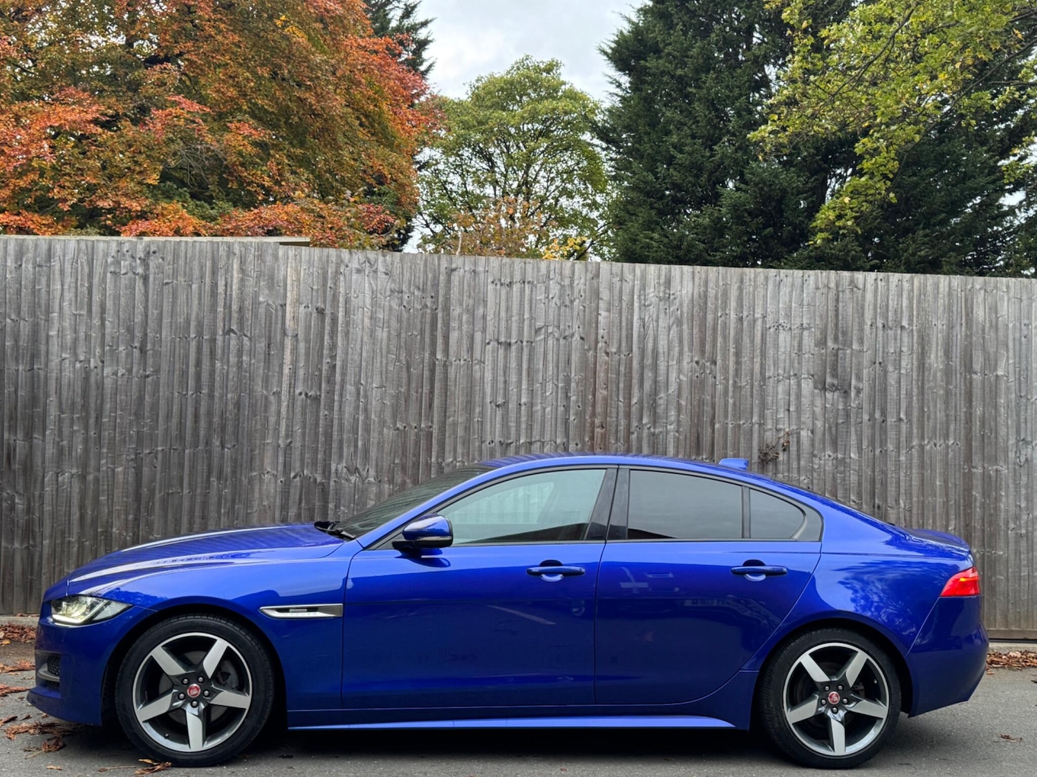 Used Jaguar XE 2017 for sale - 76377743: Photo 6