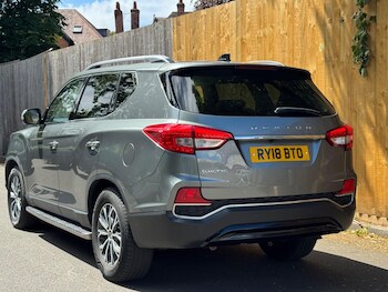 Used Ssangyong Rexton 2018 for sale - 78866224: Photo