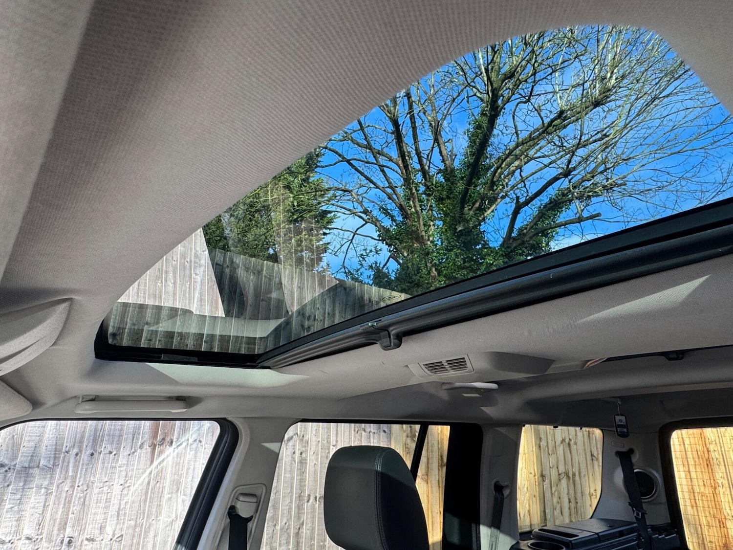 Used Land Rover Discovery 4 for sale - 77267480: Photo 20