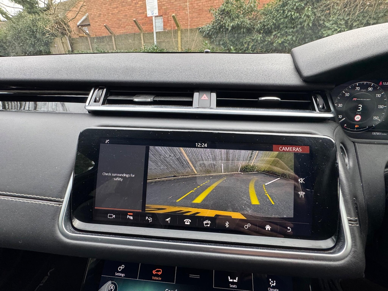 Used Land Rover Range Rover Velar 2018 for sale - 77597648: Photo 15