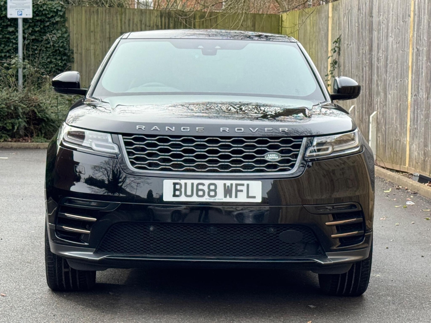 Used Land Rover Range Rover Velar 2018 for sale - 77597648: Photo 2