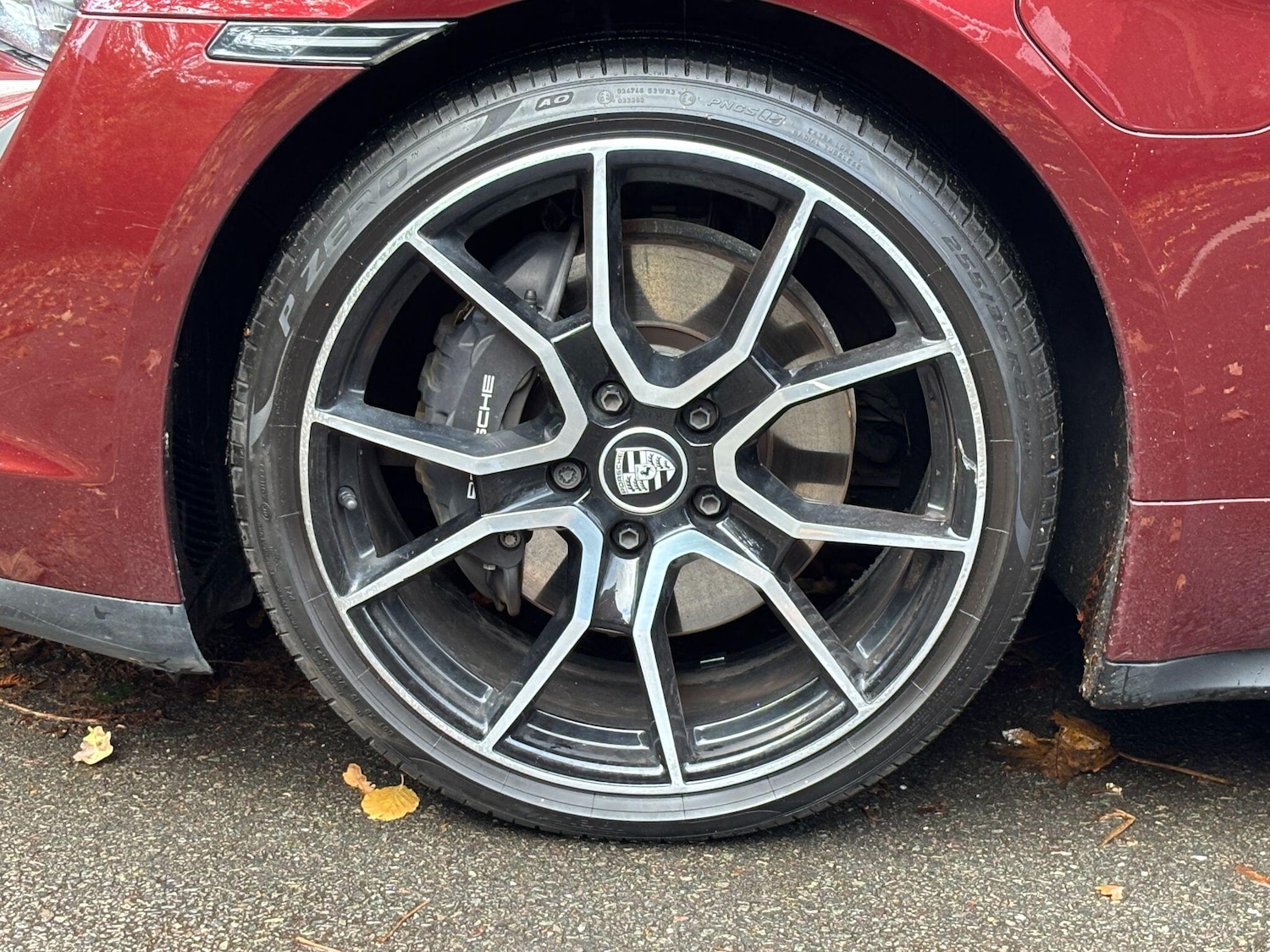 Used Porsche Taycan 2023 for sale - 76997627: Photo 22