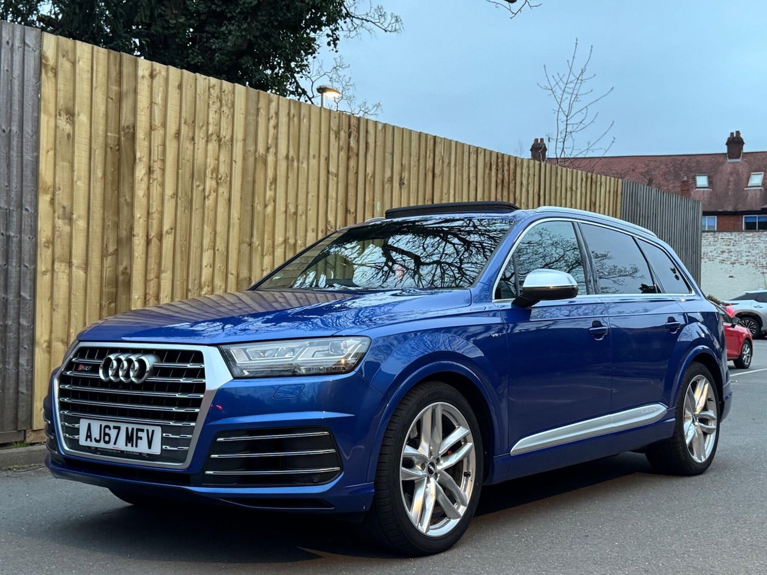Used Audi SQ7 for sale - 78135896: Photo 3