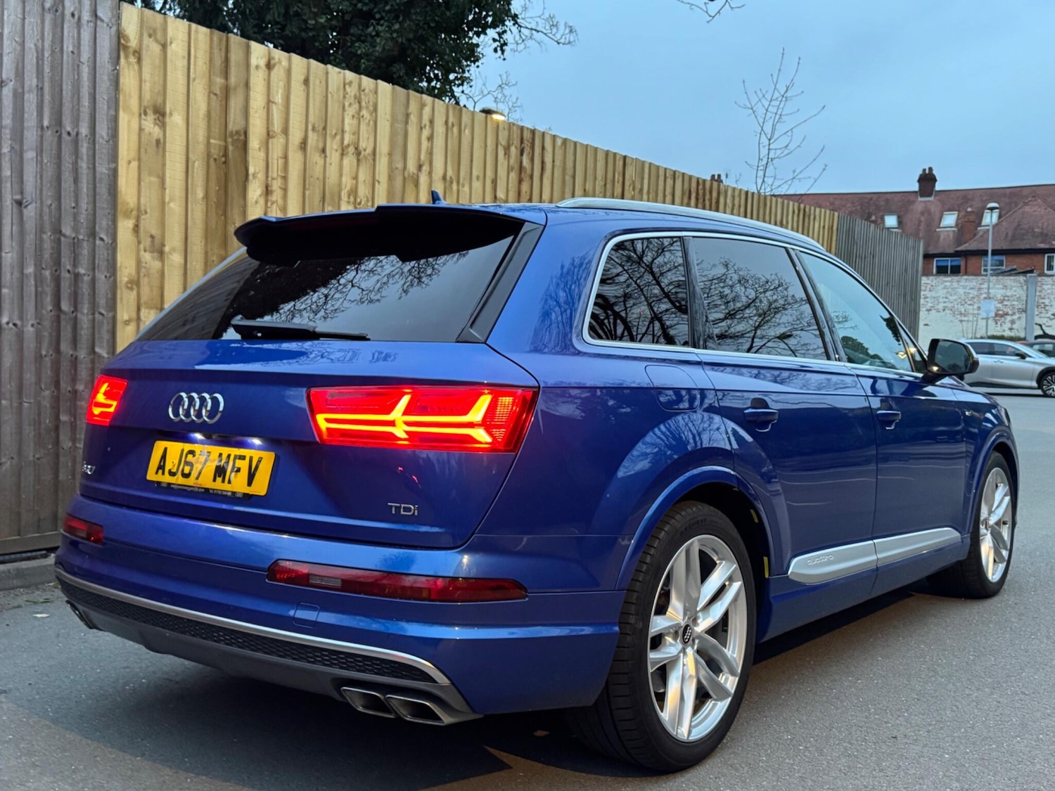 Used Audi SQ7 for sale - 78135896: Photo 8