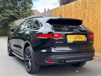 Used Jaguar F-Pace 2018 for sale - 79224288: Photo