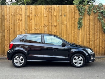 Used Volkswagen Polo 2017 for sale - 78784219: Photo
