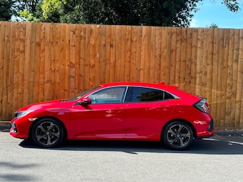 Used Honda Civic 2018 for sale - 79362337: Photo