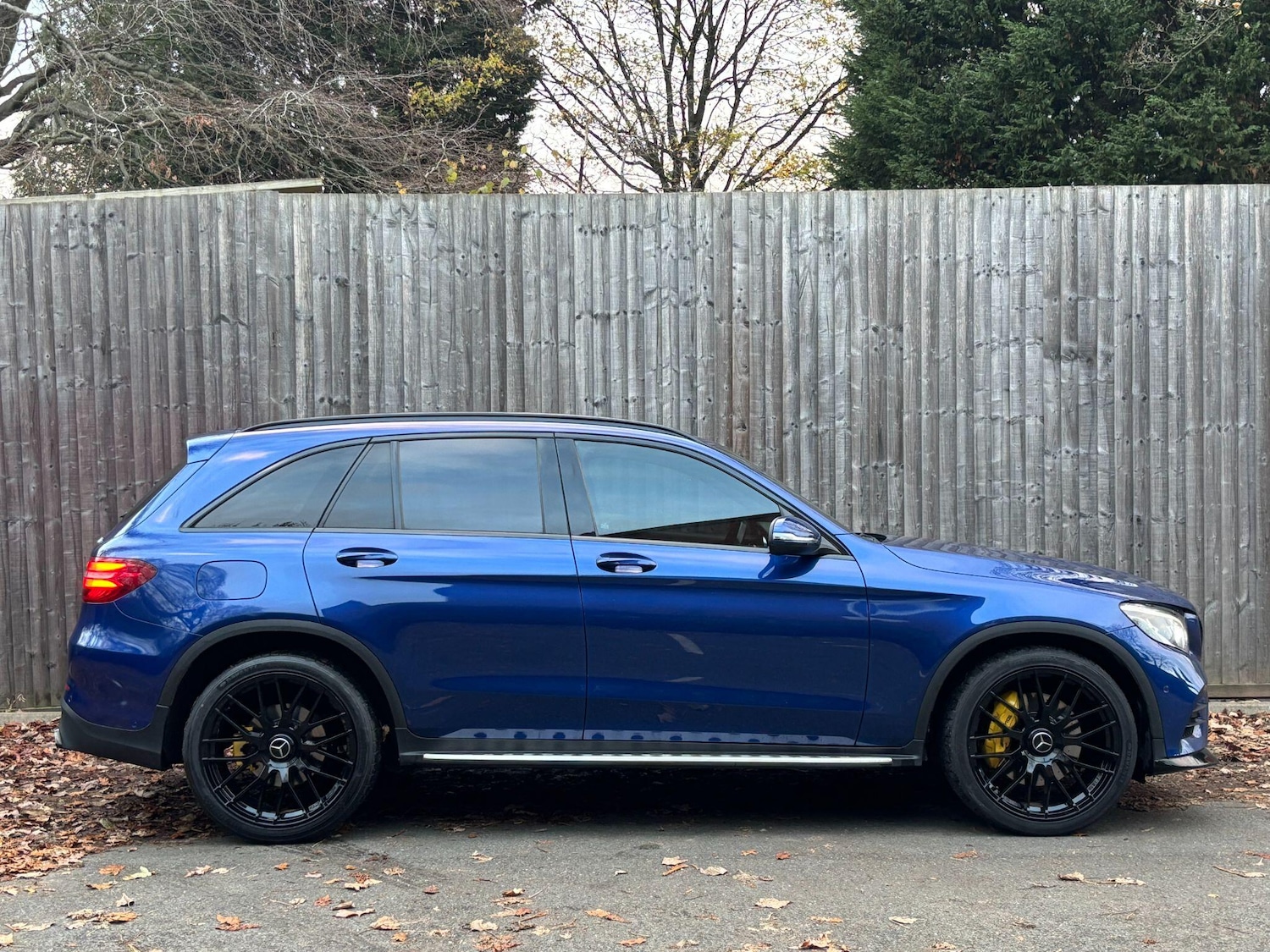 Used Mercedes-Benz GLC 2018 for sale - 76975430: Photo 4