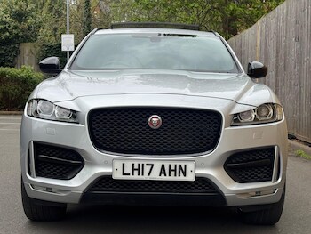 Used Jaguar F-Pace 2017 for sale - 78261033: Photo
