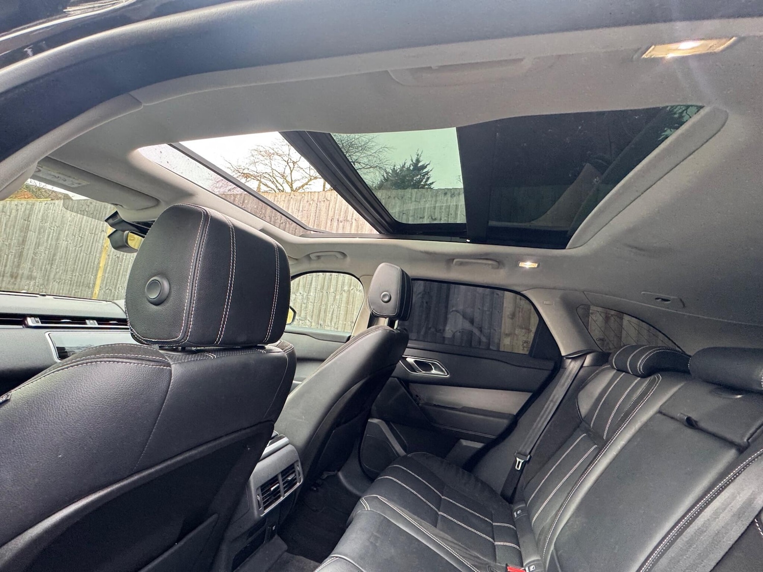 Used Land Rover Range Rover Velar 2017 for sale - 77597796: Photo 14